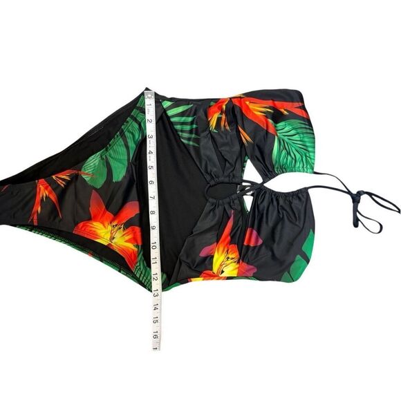 Brand New Fredericks of Hollywood Women’s M Jungle Print One Piece Bathing Suit - Picture 7 of 12